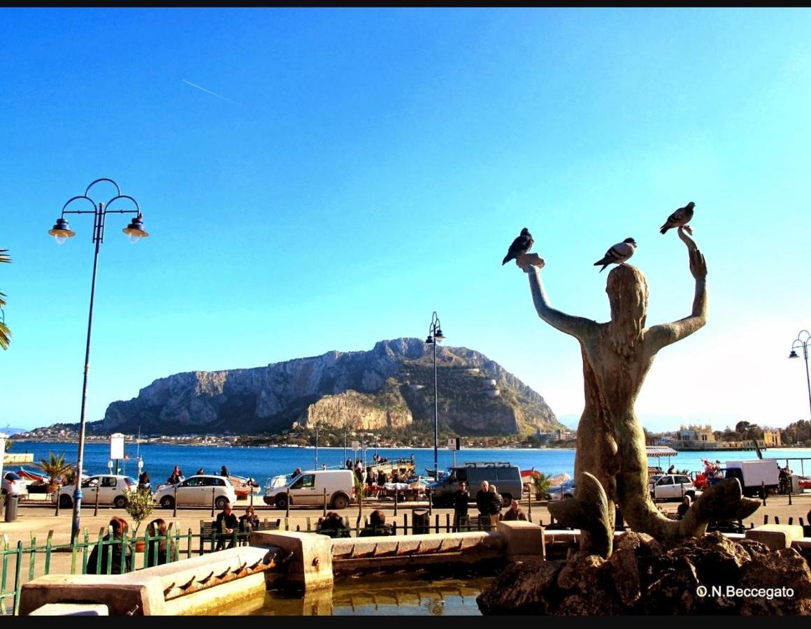 Happy Home - Mondello Palermo Bagian luar foto
