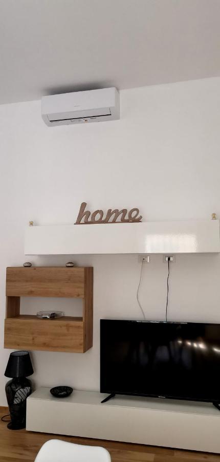 Happy Home - Mondello Palermo Bagian luar foto